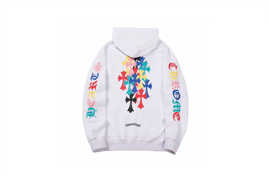 M20—P210 -Chrome Hearts/Chrome Hearts printed sweatshirt cardigan jacket -420 grams of high-density, high-quality wool, soft, delicate and skin-friendly, soft and silky to the touch, warm and skin-friendly -The hardware zipper accessories are all customized and full of details -Colour: black white -Size: S M L XL